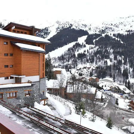 4 Pieces Pour 6 Pers, Parking Et Balcon A Meribel - Fr-1-180-652 *
